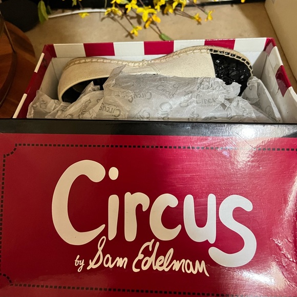 Circus by Sam Edelman Linda Ivory/Black Beaded Espadrille Flats - Picture 2 of 3